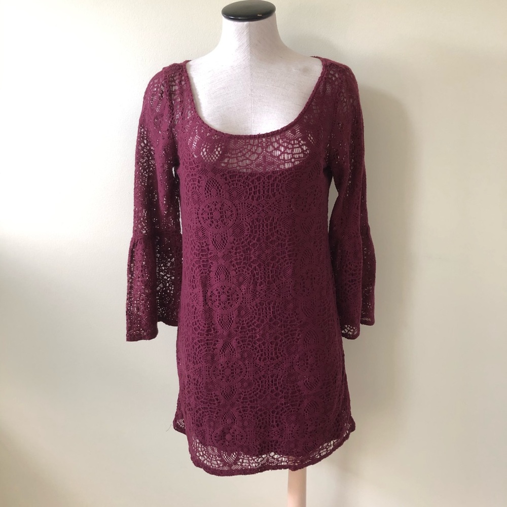 american eagle cranberry crochet bell sleeve dress